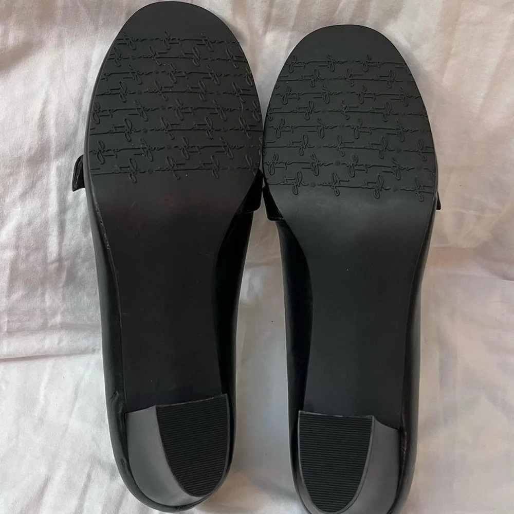 Hush Puppies black studious